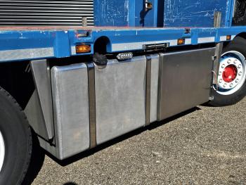 R520 V8 8x2/6 / HMF 70 tm + JUMBO AANHANGER